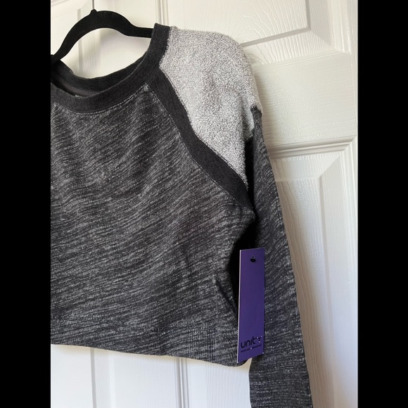 NWT Unity Cropped Sweater Top - Picture 4 of 8